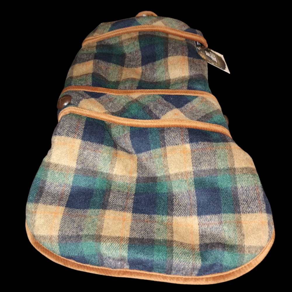 Wholesale Merchandise Pet Jacket Plaid Jacket  Velcro & Buttons Size Large
